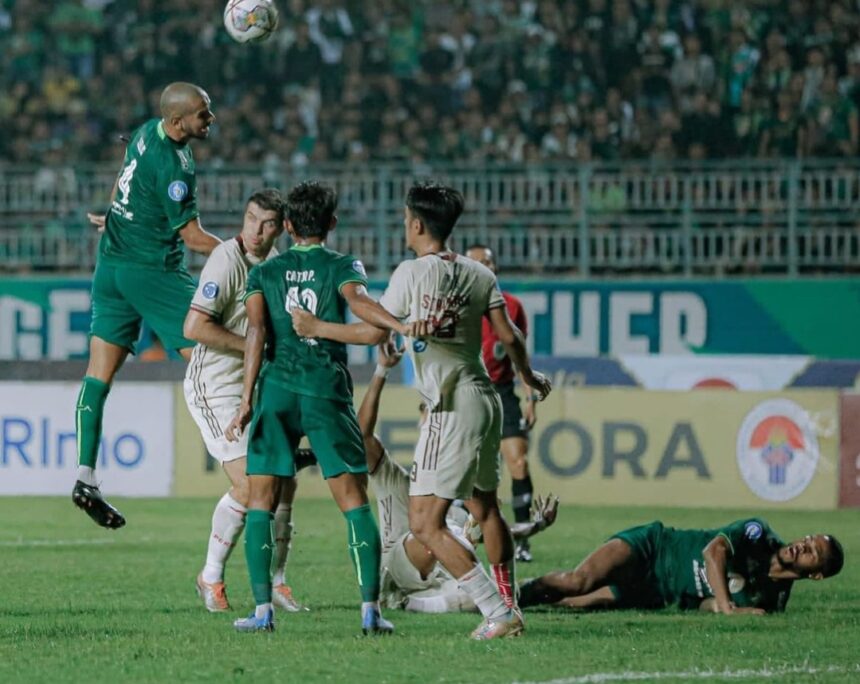 turunminum.id Pelatih Persebaya Ungkap Penyebab Kekalahan Timnya dari Persija Jakarta