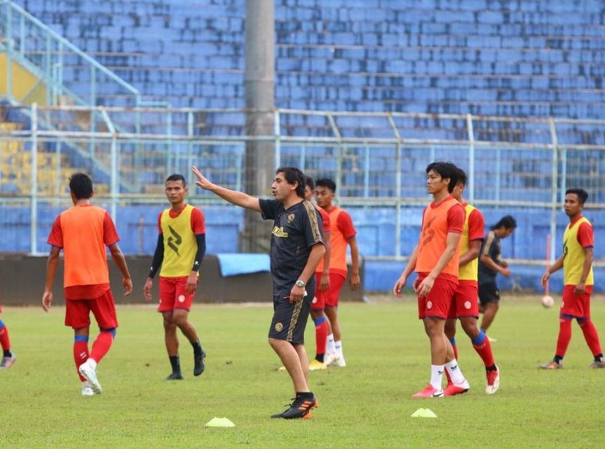 turunminum.id RANS Nusantara Tunjuk Eduardo Almeida jadi Juru Taktik Musim 2023/2024