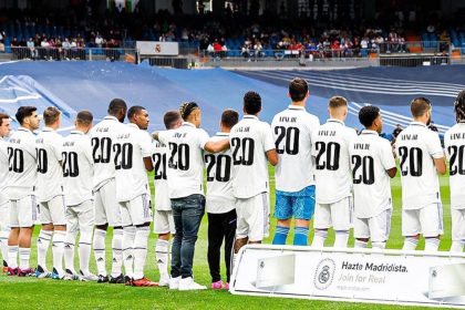 turunminum.id Gelar Standing Ovation di Menit 20, Suporter Real Madrid Dukung Vinicius Jr Lawan Rasisme