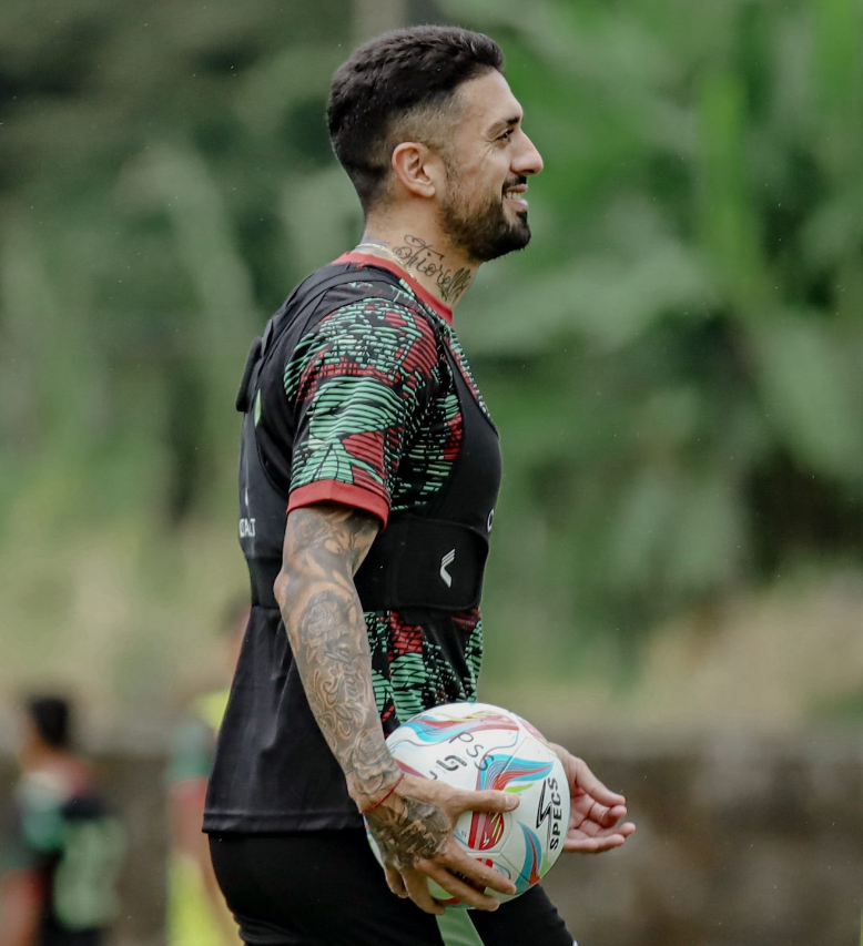 turunminum.id Jonathan Bustos Optimistis Hadapi Bali United FC di Laga Perdana Liga 1 2023/2024