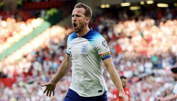 turunminum.id Terus Dikaitkan dengan Bayern Munchen, Harry Kane Tulis Pesan untuk Penggemar Tottenham