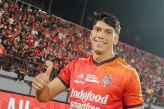 turunminum.id Kondisi Bek Bali United Elias Dolah Masih 50:50, Tunggu Observasi di Kepala