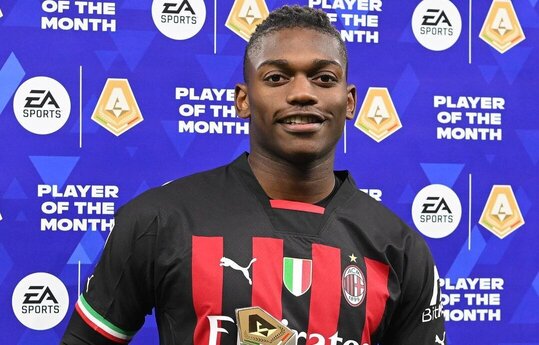 turunminum.id Rafael Leao Ungkap Reaksi Skuad Milan Usai Paolo Maldini Dipecat