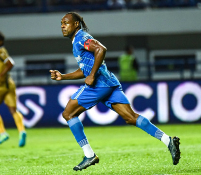 turunminum.id Komentar Bijak Victor Igbonefo Soal Luis Milla dan Asistennya Mundur