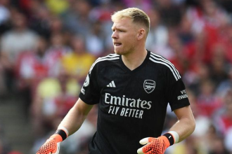 turunminum.id Kiper Aaron Ramsdale Siap Sambut Pemain Top Declan Rice di Arsenal  