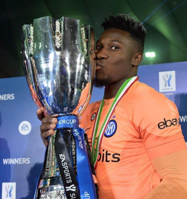 turunminum.id Andre Onana Dilaporkan Lakukan Pertemuan dengan Perwakilan Manchester United di Amsterdam