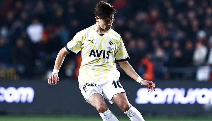 turunminum.id Pemain Fenerbahce Arda Guler Jadi Incaran Madrid dan Barcelona
