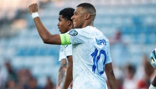 turunminum.id Kylian Mbappe Tetap Pilih Bangku Cadangan Meski Diberi Banyak Opsi