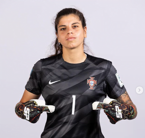 turunminum.id Ines Pereira, Kiper Portugal yang Diuntungkan VAR Piala Dunia Wanita 2023   