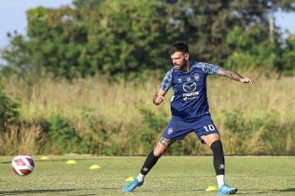 Gelandang Persib Bandung, Tyronne del Pino (foto: Instagram)