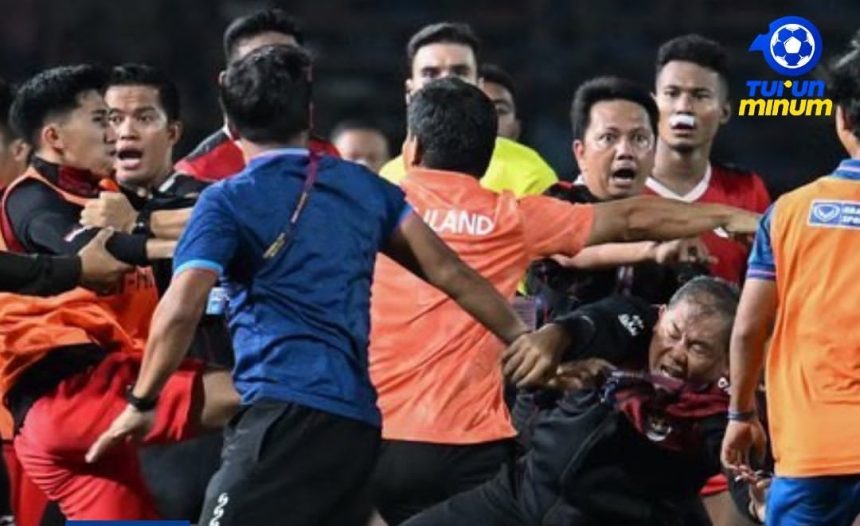 turunminum.id AFC Beri Sanksi Ke-3 Pemain dan 4 Ofisial Timnas Indonesia U-22 Imbas Keributan di Final Sepakbola SEA Games 2023