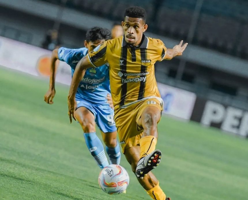 turunminum.id Hasil Laga Persib Bandung Vs Dewa United di Liga 1 2023/3024, Laga Berakhir Imbang Skor 2-2