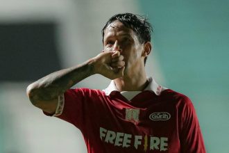 turunminum.id Persis Solo Resmi Umumkan Berpisah dengan Irfan Bachdim, Sebut Keluarga jadi Alasan