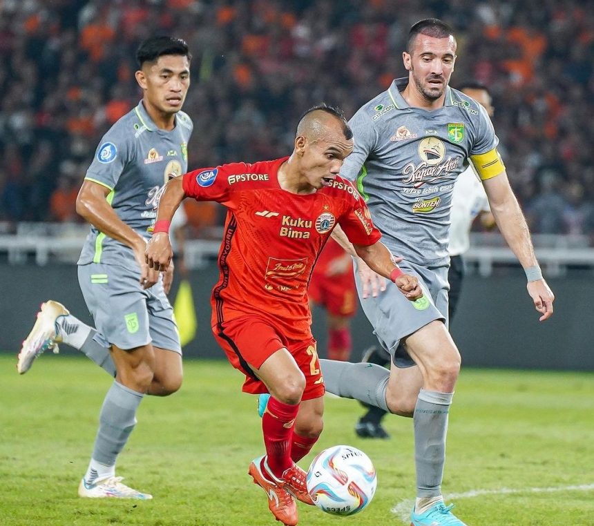 turunminum.id Hasil Laga Babak Pertama Persija Jakarta Vs Persebaya Surabaya, Macan Kemayoran Unggul 1-0