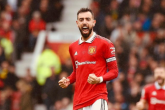 turunminum.id Bruno Fernandes Santai Soal Persaingan dengan Mason Mount Terkait Posisi Nomor 10 di MU