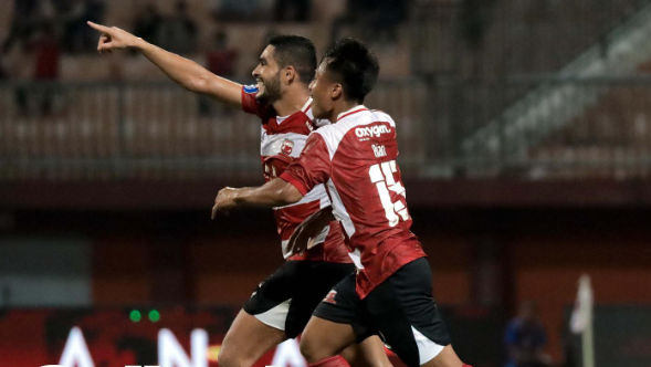turunminum.id Banjir Gol! Madura United Raih Kemenangan Atas Persis Solo dengan Skor 4-3