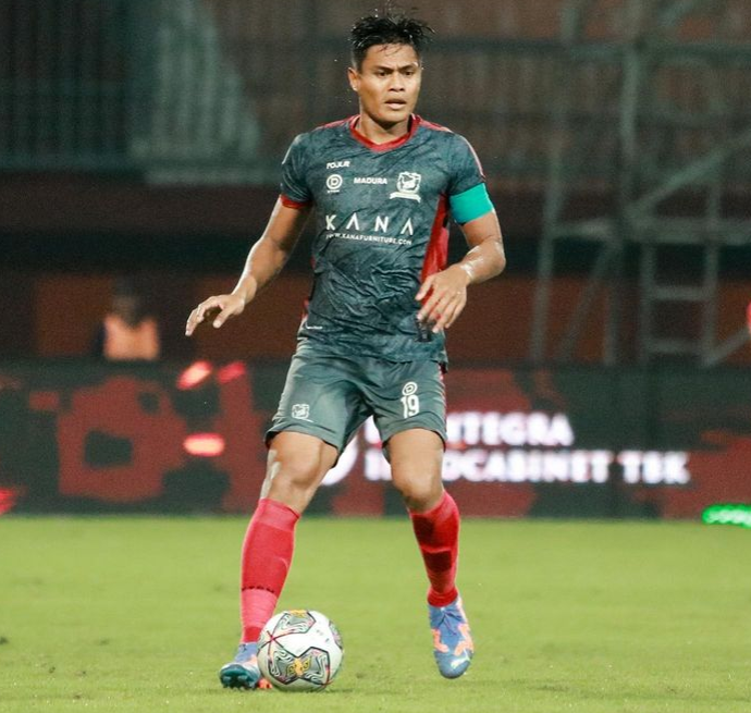 turunminum.id Madura United Waspada Kekuatan Kandang Persikabo 1973