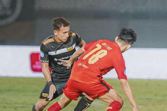 turunminum.id Dewa United FC Permalukan Persija 2-0 di Stadion Indomilk Arena