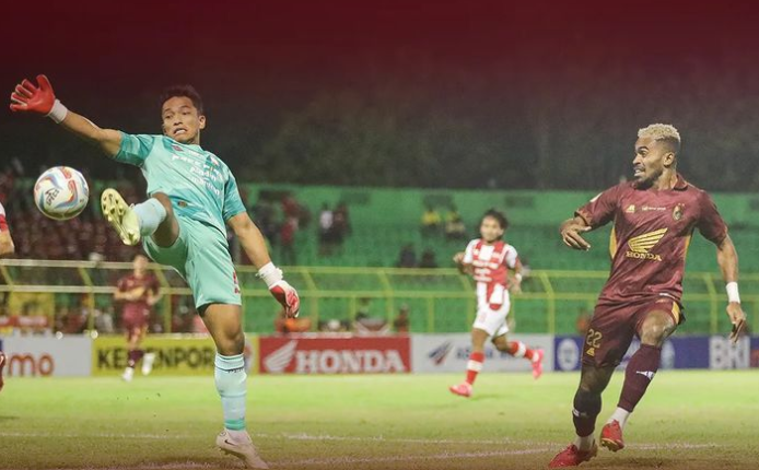 turunminum.id Bernardo Tavares Soroti Banjir Peluang di Stadion Gelora BJ Habibie