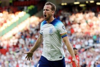 turunminum.id Bayern Ngotot Bawa Harry Kane Meski Sulit Dapat Restu Levy