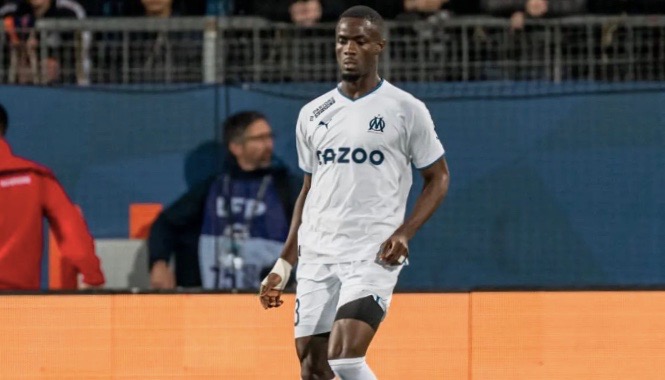turunminum.id Eric Bailly Dilelang Manchester United Usai Menolak Al Nassr