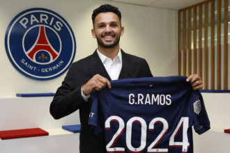 turunminum.id Bomber Benfica, Goncalo Ramos Resmi Gabung PSG