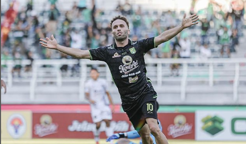 turunminum.id Kandaskan Borneo FC, Persebaya Berhasil Masuk Lima Besar Klasemen Liga 1
