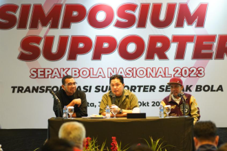 turunminum.id Erick Thohir Ungkap Rekomendasi Simposium Suporter Demi Transformasi Sepak Bola