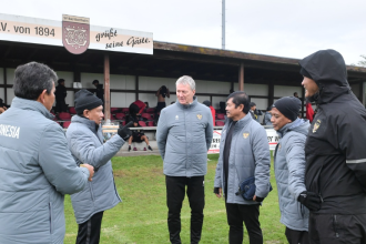 turunminum.id Zainudin Amali Pantau Langsung Latihan Timnas U17 di Jerman