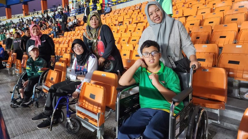 turunminum.id Muhammad Fadhil Atlet Boccia Penyandang Disabilitas Nyaman Nonton Piala Dunia U-17 di SJH