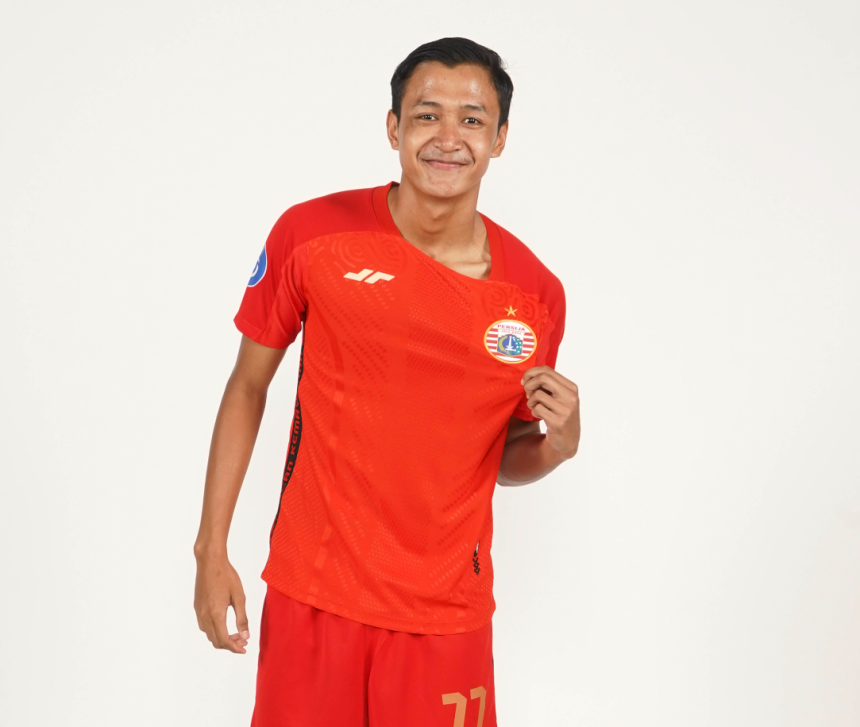 turunminum.id Dony Tri Pamungkas Ungkap Rahasia Moncer Jalani Peran Baru di Persija