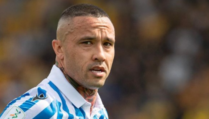 Hadiri Pembukaan Piala Dunia U17, Radja Nainggolan Penasaran dengan Batik