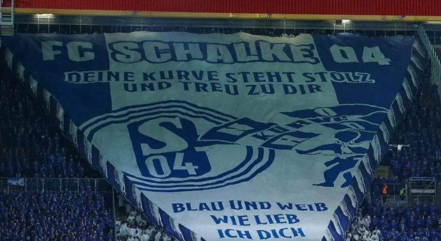turunminum.id Klub Legendaris Asal Jerman Schalke 04 Terancam Gulung Tikar Jika Degradasi