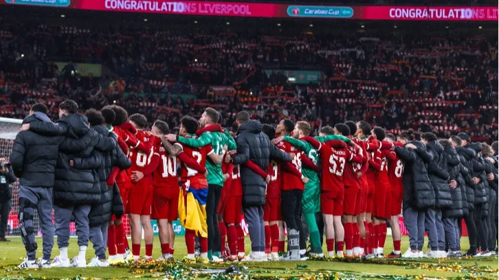 turunminum.id Pemain Cadangan Liverpool Gak Kaleng-kaleng, Bikin Klopp Bangga!