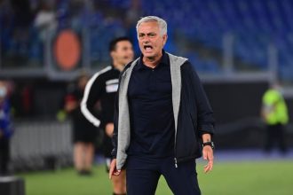 turunminum.id Dipecat AS Roma, Jose Mourinho Disebut Ngebet Latih Manchester United Lagi