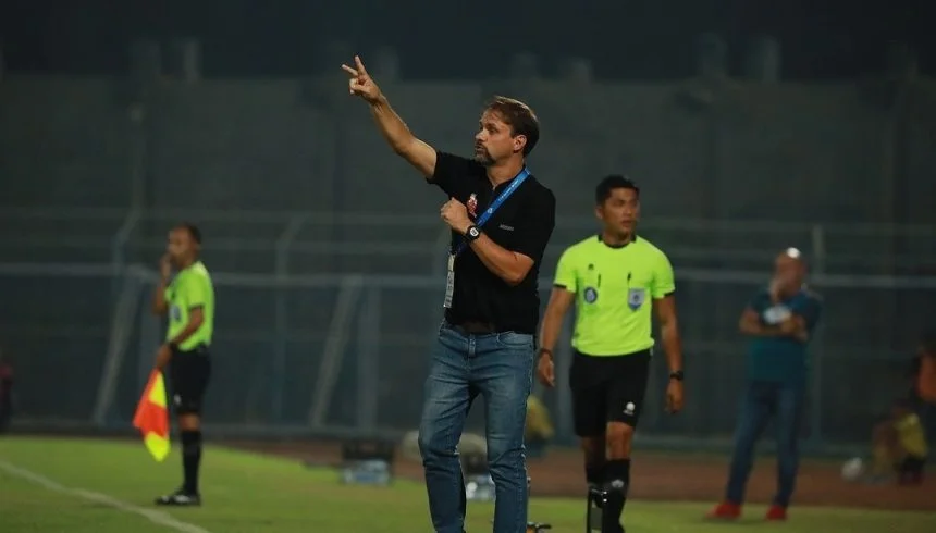 turunminum.id Jelang Hadapi Persija Jakarta, Mauricio Souza Telah Persiapkan Madura United Sebaik Mungkin