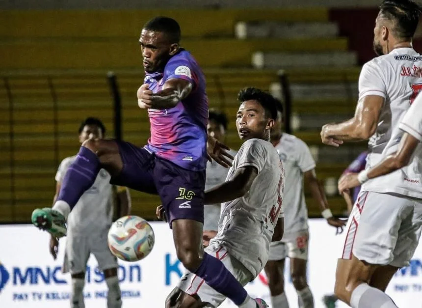 turunminum.id Hasil RANS Nusantara Vs Arema FC, Diwarnai 3 Kartu Merah dan Dimenangkan Singo Edan