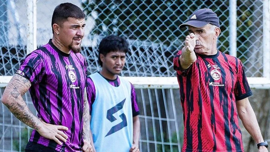 Resmi, Arema FC dan Fernando Valente Akhiri Kerjasama