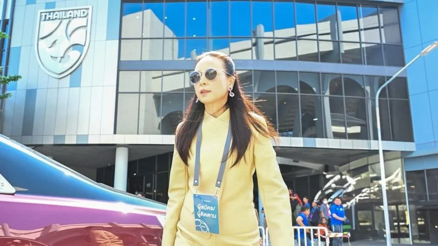 Madam Pang Resmi Jadi Presiden Wanita Pertama di Sepak Bola Thailand