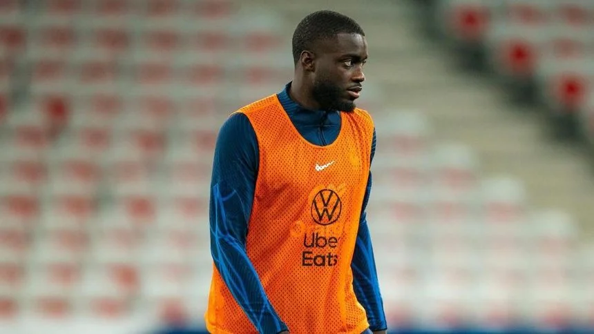 Dayot Upamecano Lagi-lagi Jadi Korban Komentar Rasis dari Fans Bayern Munchen