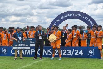 Borneo FC U-16 juara EPA U-16 2023/24 (Foto: Turunminum.id)