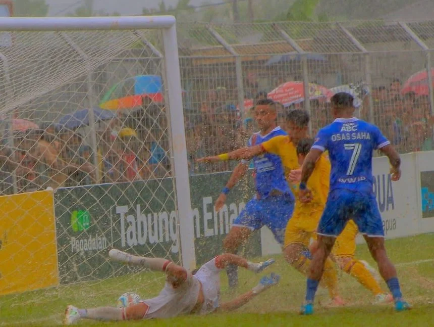 turunminum.id Hasil PSBS Biak Vs Semen Padang di Leg I Final Liga 2 2023/2024, Kabau Sirah Dibantai Skor 3-0