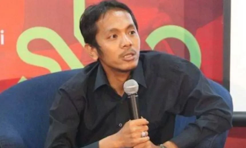 turunminum.id Akmal Marhali Desak Shin Tae-yong Untuk Membawa Timnas Indonesia Mengalahkan Vietnam, Ini Alasannya
