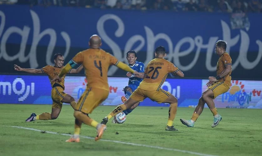 turunminum.id Hasil Laga Liga 1, Persib Bandung vs Bhayangkara FC: Imbang Tanpa Gol