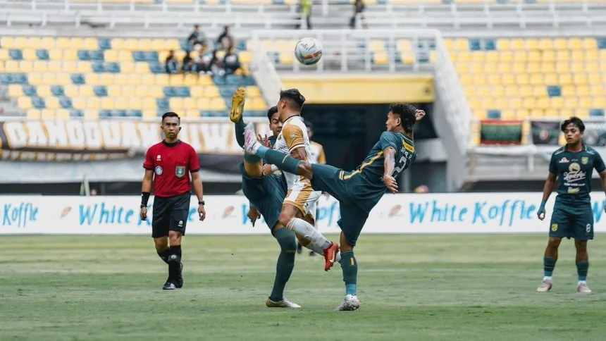 turunminum.id Hasil Liga 1, Persebaya vs Dewa United: Bajul Ijo Dibantai 3-0 di Kandang