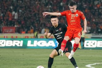 turunminum.id Liga 1 Lebih Menarik Bagi Kiper Persis Solo, Persaingan Tak Terprediksi