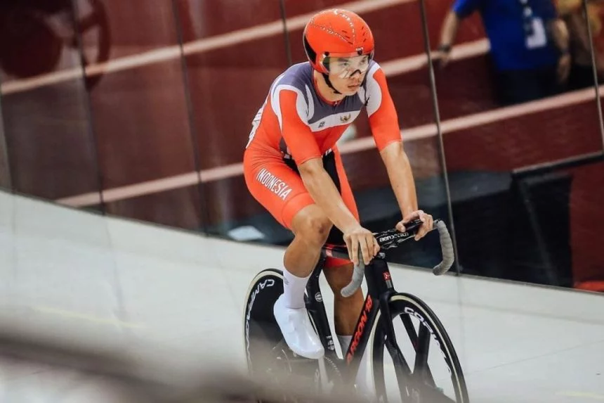 turunminum.id 20 Tahun Absen! Bernard Benyamin van Aert Pastikan Balap Sepeda Indonesia Tampil di Olimpiade Paris 2024