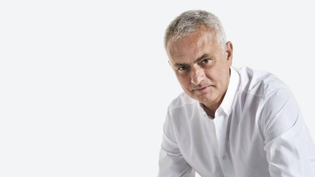 turunminum.id Liga Internasional Jose Mourinho Dirumorkan Bakal Latih Fenerbahce Jose Mourinho Siap Pimpin Fenerbahce: 'The Special 1' Manajemen (foto: instagram)