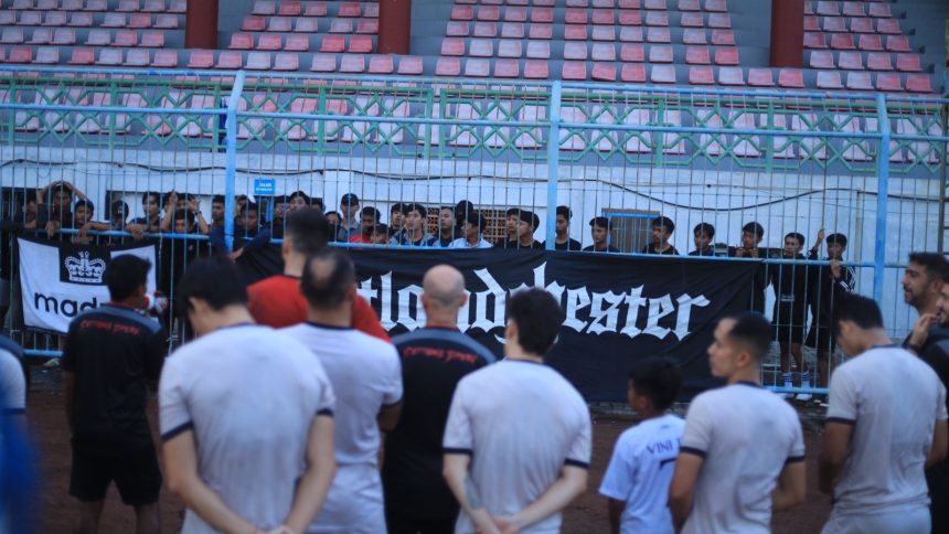 turunminum.id Didoakan Suporter, Madura United Makin Termotivasi Kalahkan Persib Bandung
