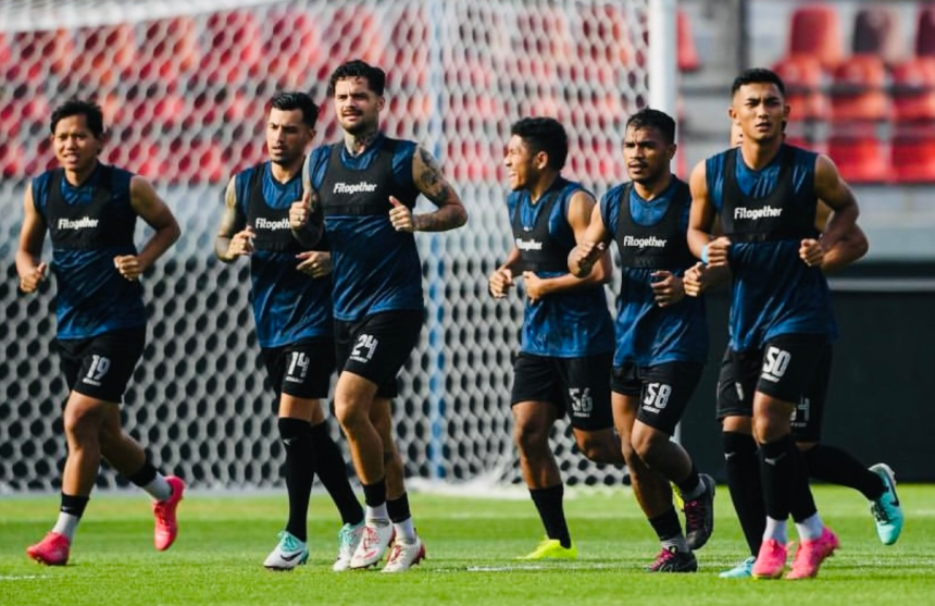 Bali United vs Borneo FC